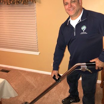 Superior Cleaning Systems - The owner cleaning carpets - Carpet Cleaning Near Me - Naperville , Illinois