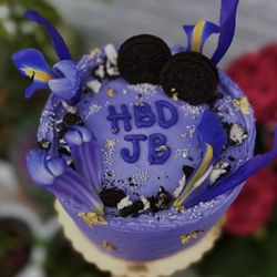 Dropout Bakery & Co - Birthday cake