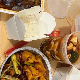 String beans, eggplant in garlic sauce, fish fillet in hot red pepper sauce, chili oil wontons, mapo tofu - all DELICIOUS!! Came with rice String beans, eggplant in garlic sauce, fish fillet in hot red pepper sauce, chili oil wontons, mapo tofu - all DELICIOUS!! Came with rice