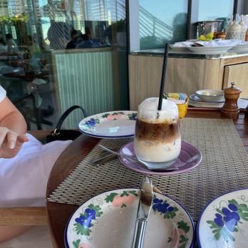 Bellini - Iced Latte - Italian Near Me - Miami, Florida