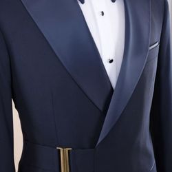 Bellaz Custom Tailoring & Tuxedo Rental - Made to measure only.