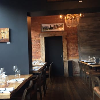 Radius - Lounges Near Me - Hamilton, Ontario