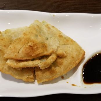 Little Dumpling - Scallion pancake - Taiwanese Near Me - Little Neck, New York