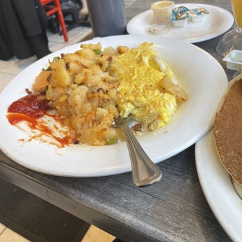 Tom's - Diners Near Me - Brooklyn, New York Tom's - Diners Near Me - Brooklyn, New York