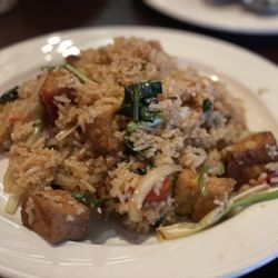 Ka-Prow Thai & Sushi Bistro - Tg DIN. Ka-Prow Fried Rice