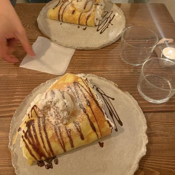 Mango Mango Dessert - C07. Strawberry Banana Nutella - Desserts Near Me - New York, New York