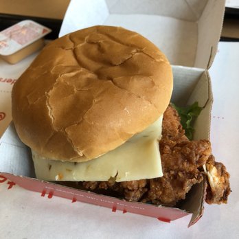 Chick-fil-A - Spicy Chicken Sandwich Deluxe - Fast Food Near Me - South Jordan, Utah