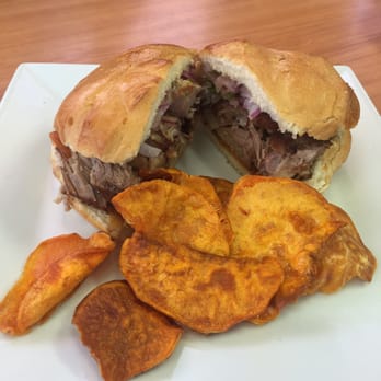 El Pollo Imperial - Pan con chicharon. Breakfast 7/30/2016 - Peruvian Near Me - Long Beach, California El Pollo Imperial - Pan con chicharon. Breakfast 7/30/2016 - Peruvian Near Me - Long Beach, California