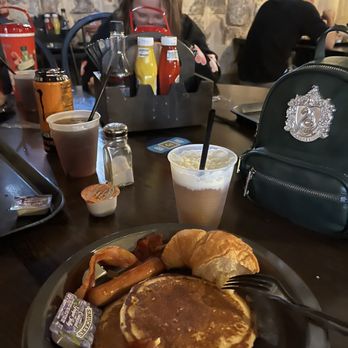 Three Broomsticks - Pancake breakfast and eggs - British Near Me - Orlando, Florida Three Broomsticks - Pancake breakfast and eggs - British Near Me - Orlando, Florida