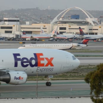 Clutter's Park - Fedex Md 11 - Parks Near Me - El Segundo, California Clutter's Park - Fedex Md 11 - Parks Near Me - El Segundo, California
