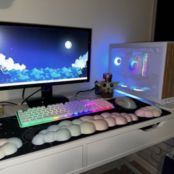 Flying Phoenix PCs - Desk setup with my new custom build - Computers Near Me - Phoenix, Arizona