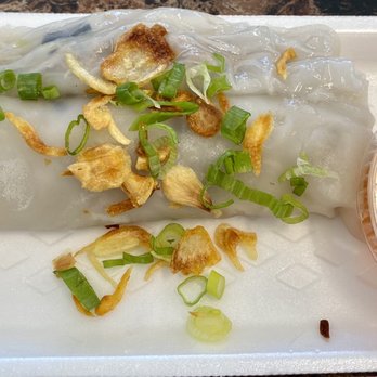 LA Kitchen - Steamed rice rolls - Chinese Near Me - Fresno, California LA Kitchen - Steamed rice rolls - Chinese Near Me - Fresno, California