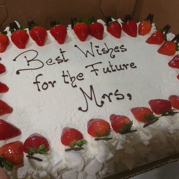 Gerhard's Cafe - Why is there a comma? English is a definite issue depending on who picks up the phone. Very delicious cake - Cafes Near Me - Scarborough, Ontario
