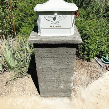 Universal Premier Landscape - Finish mailbox - Landscaping Near Me Universal Premier Landscape - Finish mailbox - Landscaping Near Me