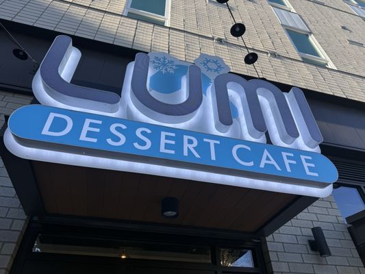 LUMI Dessert Cafe by null