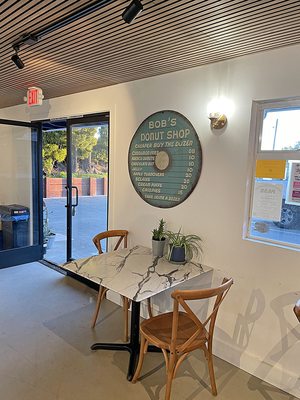 Bob’s Donuts by null