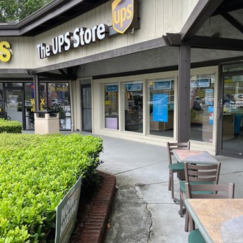 The UPS Store - Returning some Amazon items - Shipping Centers Near Me - Atlanta, Georgia The UPS Store - Returning some Amazon items - Shipping Centers Near Me - Atlanta, Georgia