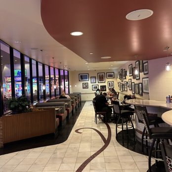Mason Street Courtyard - Inside - Salad Near Me - Mesquite, Nevada Mason Street Courtyard - Inside - Salad Near Me - Mesquite, Nevada