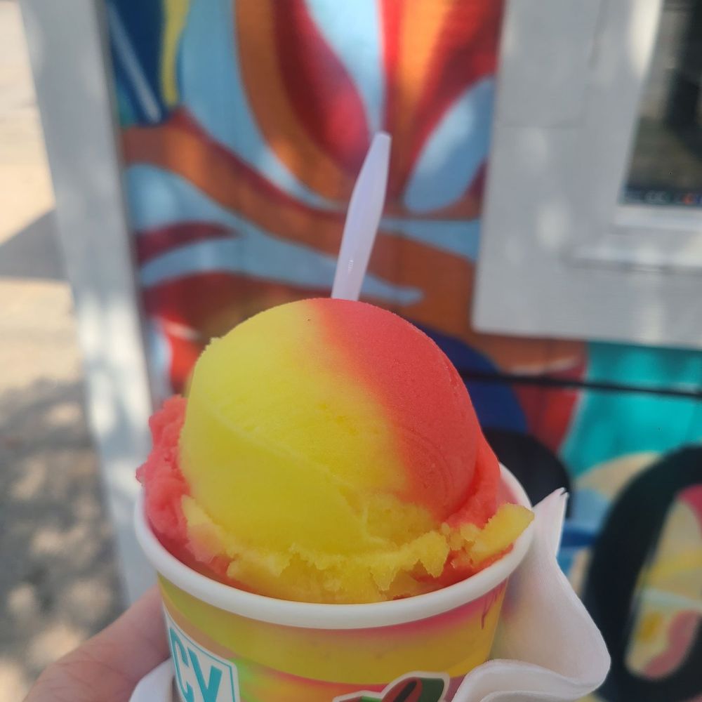 So Icy DFW - Regular - watermelon + pineapple water ice - Shaved Snow Near Me - Dallas, Texas So Icy DFW - Regular - watermelon + pineapple water ice - Shaved Snow Near Me - Dallas, Texas