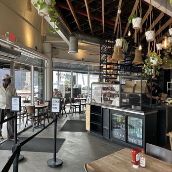 Fratelli Cafe - Inside - Coffee & Tea Near Me - Los Angeles, California
