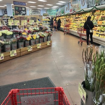 Trader Joe's - Grocery Near Me - Dallas, Texas Trader Joe's - Grocery Near Me - Dallas, Texas