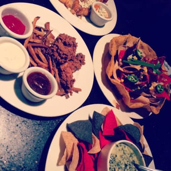 Stanford's - Happy hour - American Near Me - Hillsboro, Oregon