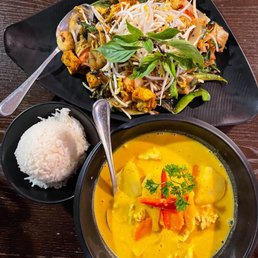 Drunken Noodles
