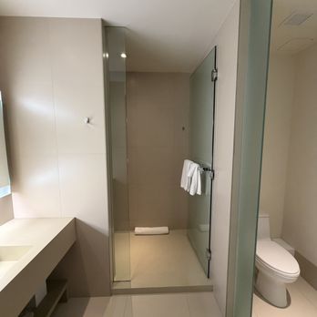 The New York EDITION - Bathroom - Hotels Near Me - New York, New York The New York EDITION - Bathroom - Hotels Near Me - New York, New York