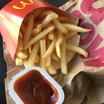 McDonald's - Medium fry with bbq sauce - Fast Food Near Me - Vancouver, British Columbia