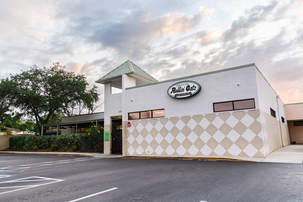 Rollin' Oats Market by null