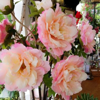 LaVassar Florists - Florists Near Me - Seattle, Washington LaVassar Florists - Florists Near Me - Seattle, Washington