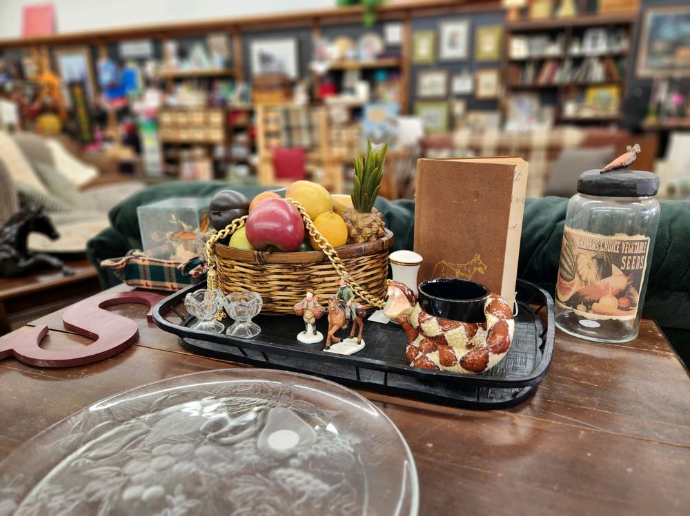 LOVE IN THE NAME OF CHRIST HEARTLAND Updated September 2024 801 US