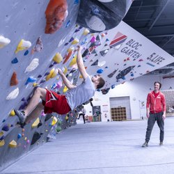 Bloc Garten - New climber on the wall