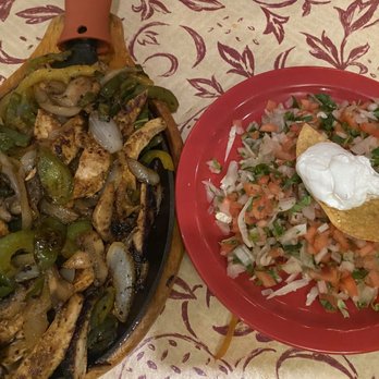 De Campana - Chicken Fajitas for 2 - Mexican Near Me - Bensenville, Illinois De Campana - Chicken Fajitas for 2 - Mexican Near Me - Bensenville, Illinois