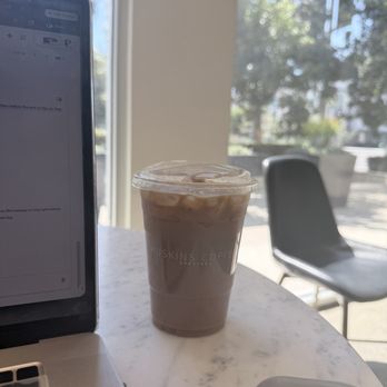 Huskins Coffee - Honey Vanilla Oat Latte - Coffee & Tea Near Me - Santa Ana, California