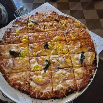 Zarella Pizzeria & Taverna - Italian Near Me - Chicago, Illinois