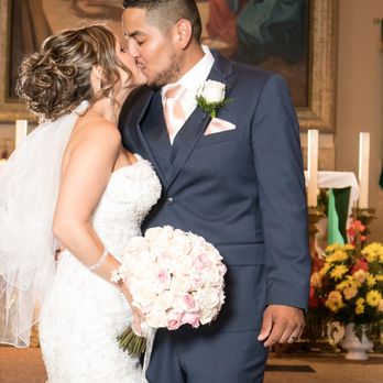 DreamCapture Production - A great formal portrait right after the wedding ceremony. - Videographers Near Me DreamCapture Production - A great formal portrait right after the wedding ceremony. - Videographers Near Me