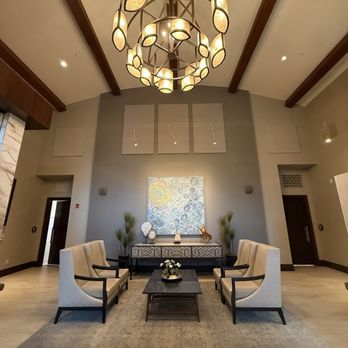 Dulivia Ristorante Italiano - Foyer on entry - Desserts Near Me - Springdale, Utah Dulivia Ristorante Italiano - Foyer on entry - Desserts Near Me - Springdale, Utah