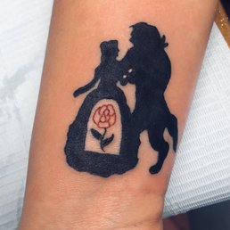Beauty and the Beast silhouette Beauty and the Beast silhouette
