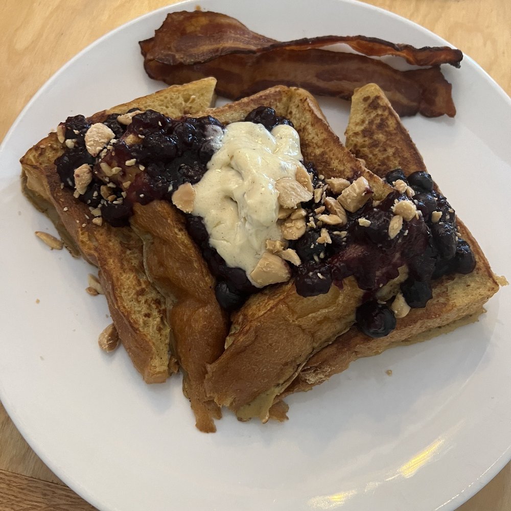 Ophelia’s - French toast with blueberries, add bacon! - Cafes Near Me - Fort Wayne, Indiana Ophelia’s - French toast with blueberries, add bacon! - Cafes Near Me - Fort Wayne, Indiana
