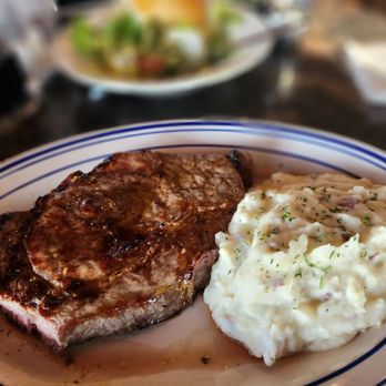 California Dreaming - Seafood Near Me - Charleston, South Carolina California Dreaming - Seafood Near Me - Charleston, South Carolina