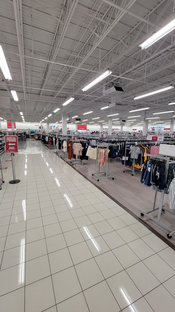 BURLINGTON Updated August 2024 150 Highland Ave, Seekonk