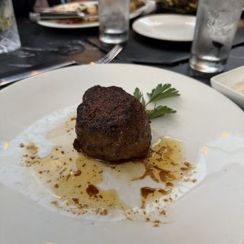 Jeff Ruby's Steakhouse - Lexington - Petite filet - Steakhouses Near Me - Lexington, Kentucky Jeff Ruby's Steakhouse - Lexington - Petite filet - Steakhouses Near Me - Lexington, Kentucky
