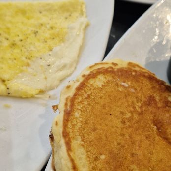 Silver Diner - Breakfast - Diners Near Me - Greenbelt, Maryland