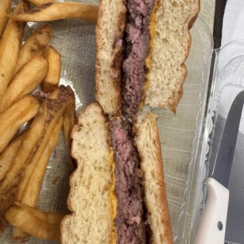 Good Vibes Coastal Kitchen - Little Burger - Beer Bar Near Me - Pearland, Texas