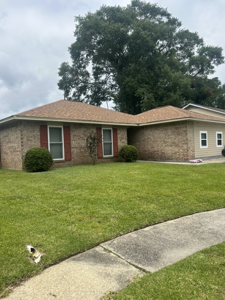 Slide of Advanced Roofs Siding Patio Covers & Gutters