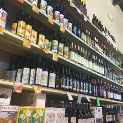 Aurora Liquor