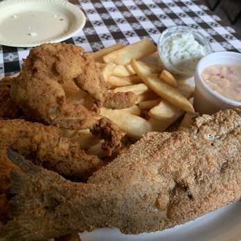 Granny Fishes' House - Seafood Near Me - Wartrace, Tennessee