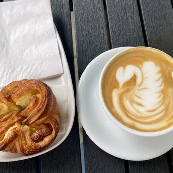 Five Stones Coffee Company - Pistachio mocha - Coffee & Tea Near Me - Redmond, Washington Five Stones Coffee Company - Pistachio mocha - Coffee & Tea Near Me - Redmond, Washington