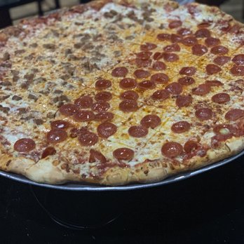 Dan's Pizza - Pizza Near Me - Webster, Texas Dan's Pizza - Pizza Near Me - Webster, Texas